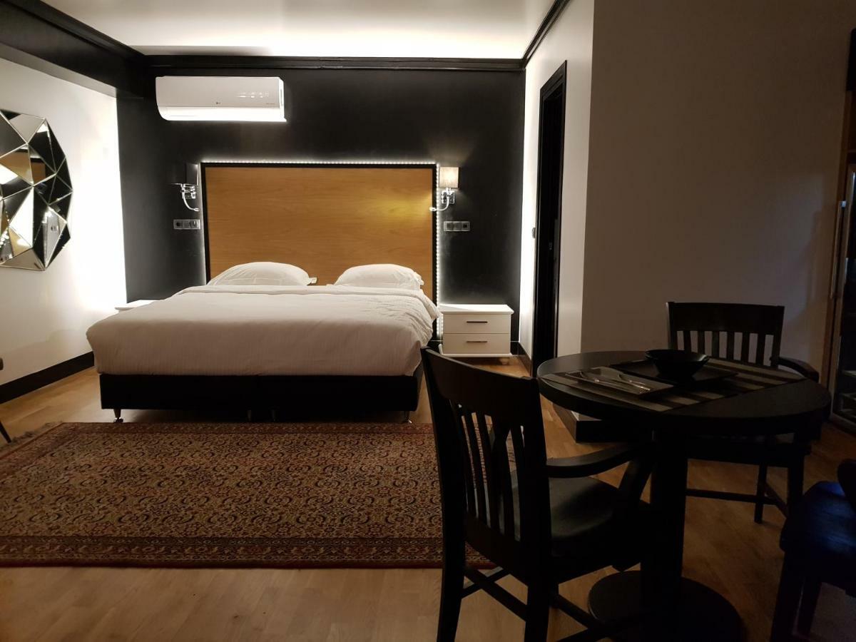 Andromeda Downtown Residence Athènes Extérieur photo